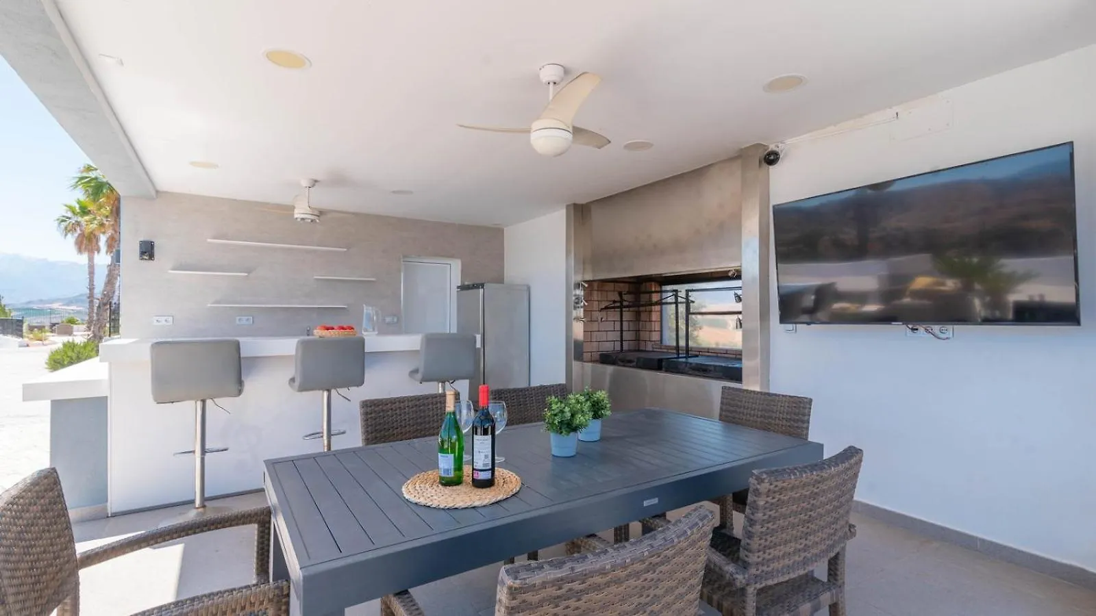 Finca La Mirage Coin By Ruralidays Holiday home