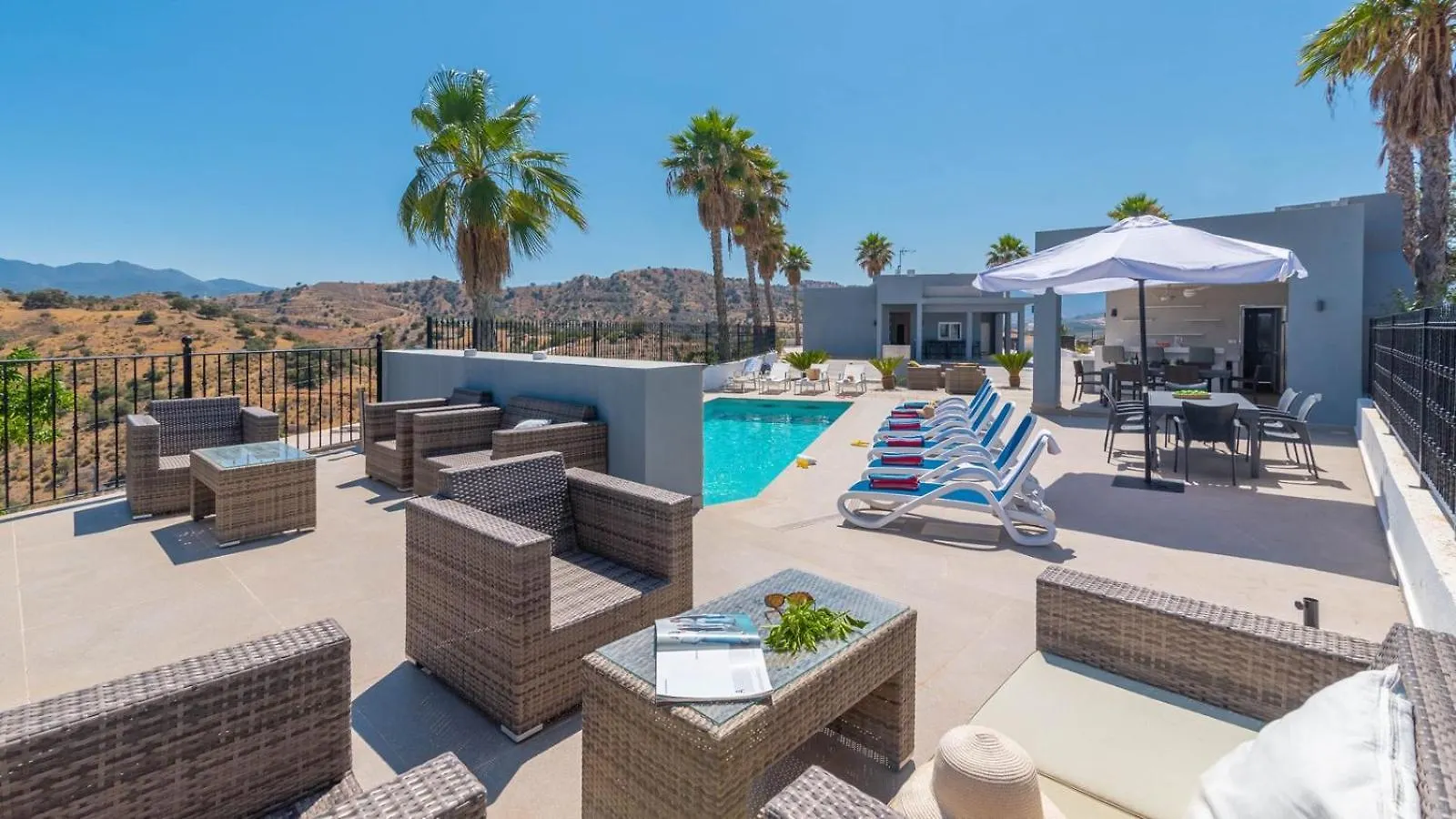 Finca La Mirage Coin By Ruralidays Holiday home